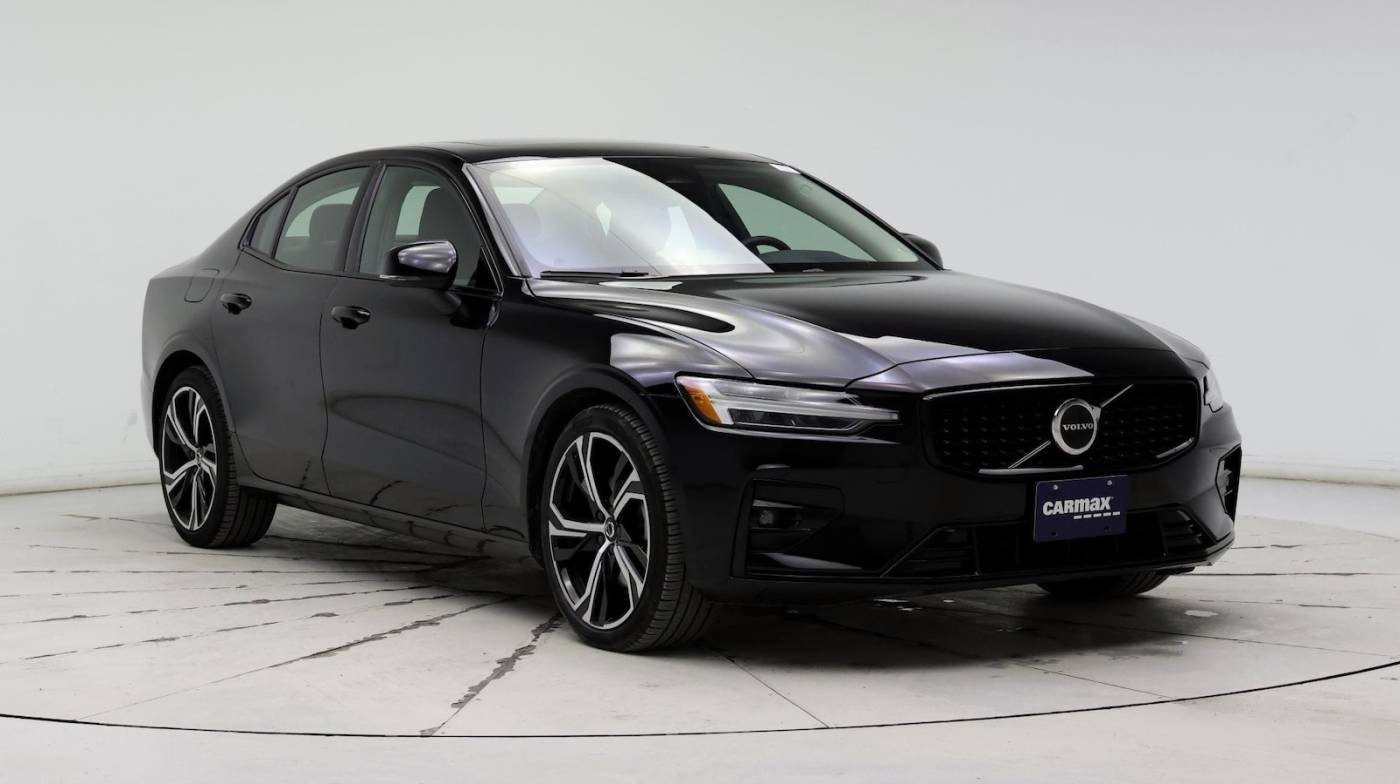 2024 Volvo S60 Core — Sedan — 14,028 mi — Schaumburg, IL
