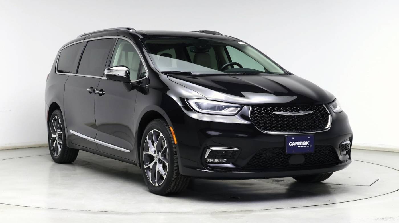 2021 Chrysler Pacifica Limited — Minivan — 26,346 mi — Schaumburg, IL