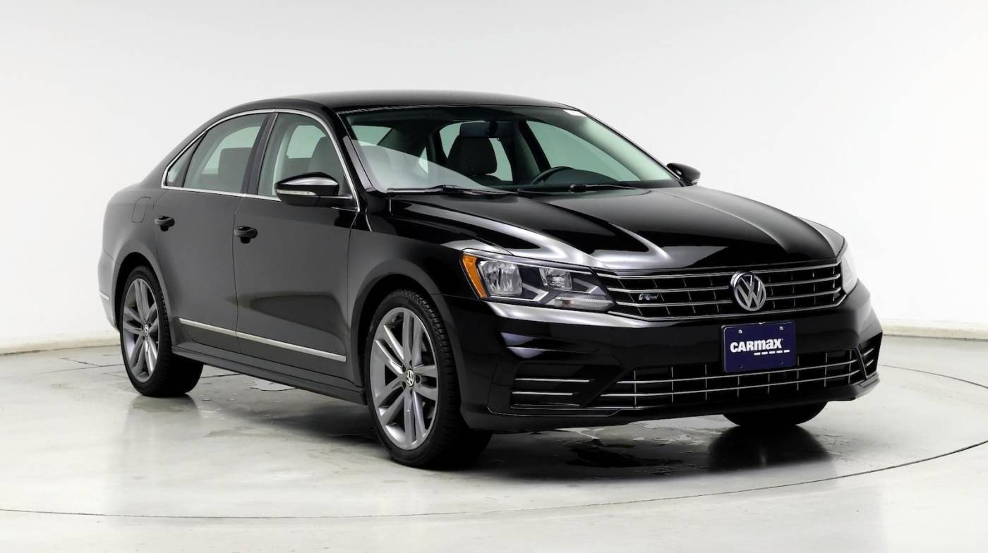 2016 Volkswagen Passat 1.8T R-Line — Sedan — 79,684 mi — Schaumburg, IL