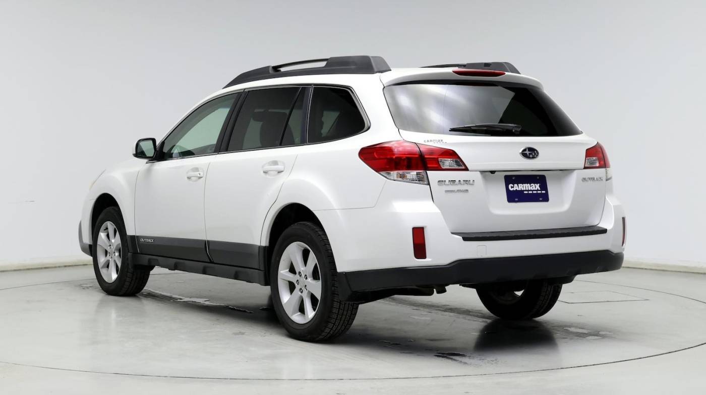 2013 Subaru Outback 2.5i Premium — SUV — 65,096 mi — Schaumburg, IL