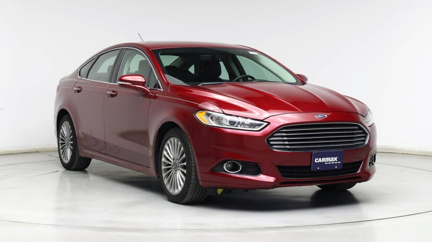 2014 Ford Fusion Titanium — Sedan — 80,020 mi — Schaumburg, IL