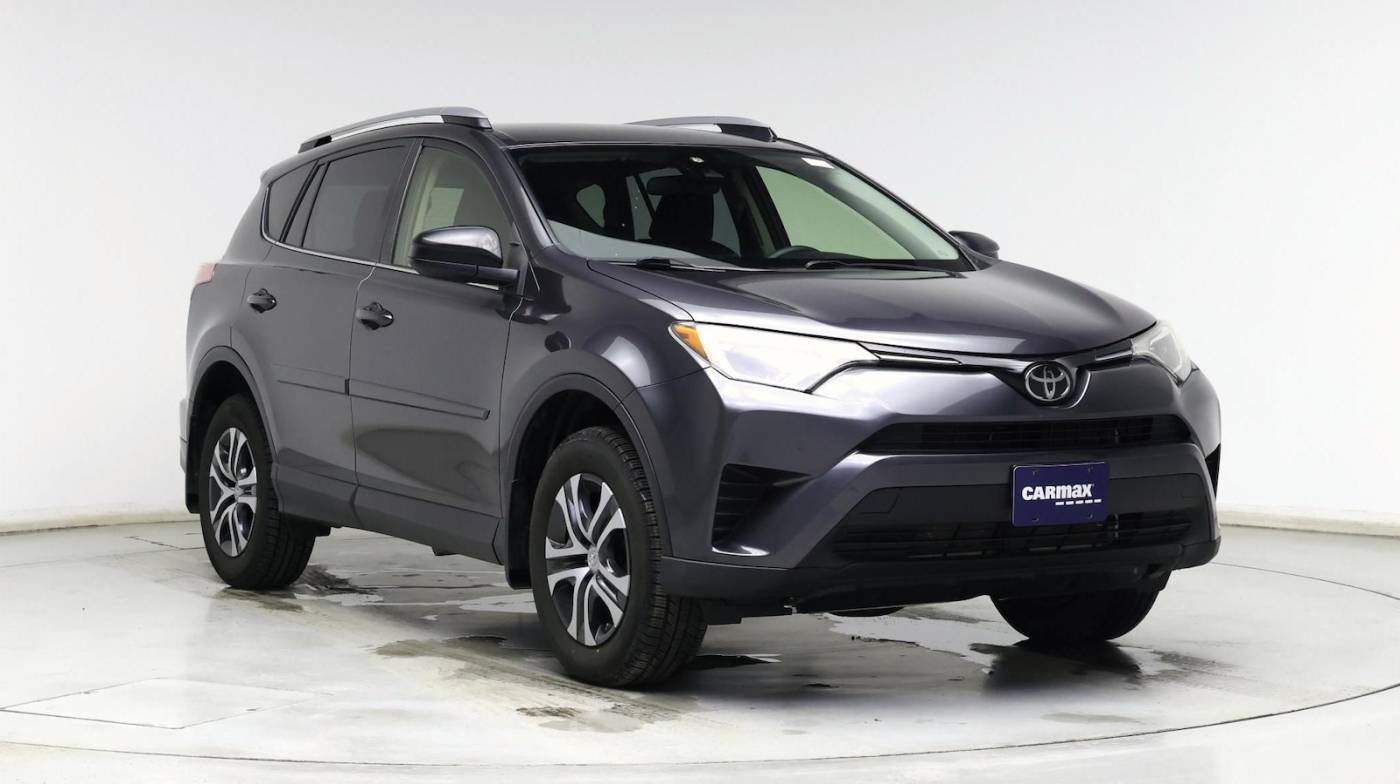 2018 Toyota RAV4 LE — SUV — 77,023 mi — Schaumburg, IL