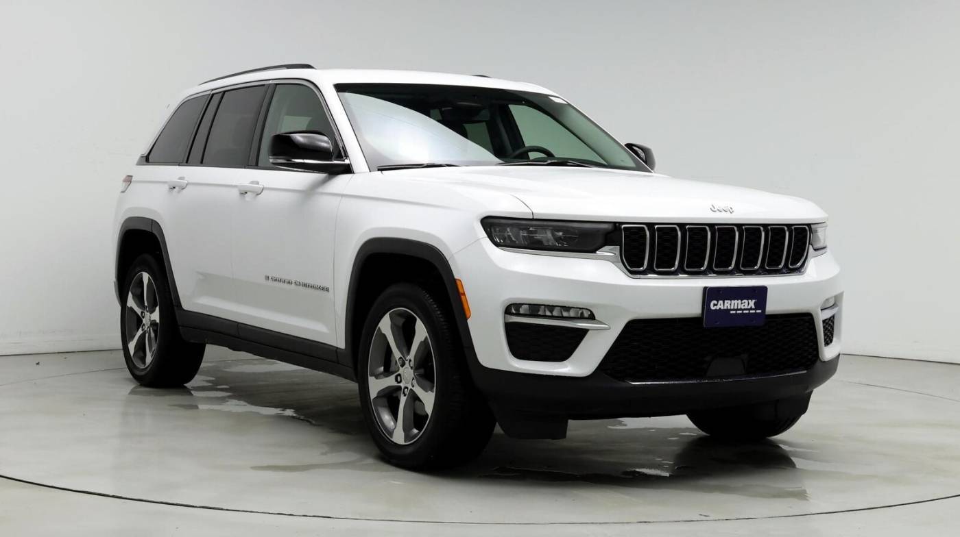 2023 Jeep Grand Cherokee Limited — SUV — 17,380 mi — Schaumburg, IL