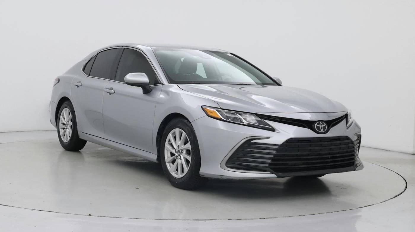 2023 Toyota Camry LE — Sedan — 33,450 mi — Stockbridge, GA