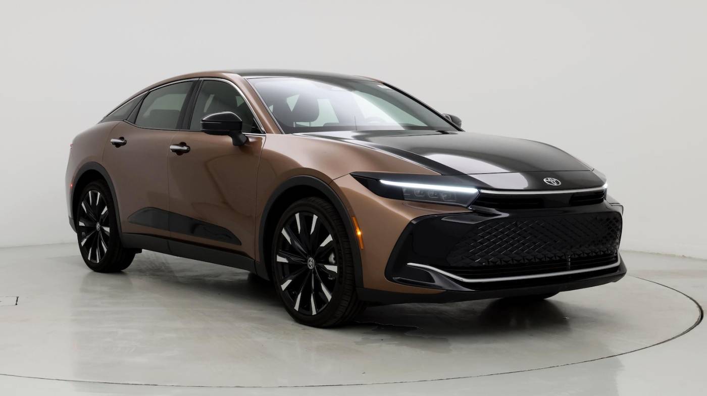 2023 Toyota Crown Platinum — Sedan — 17,602 mi — Stockbridge, GA
