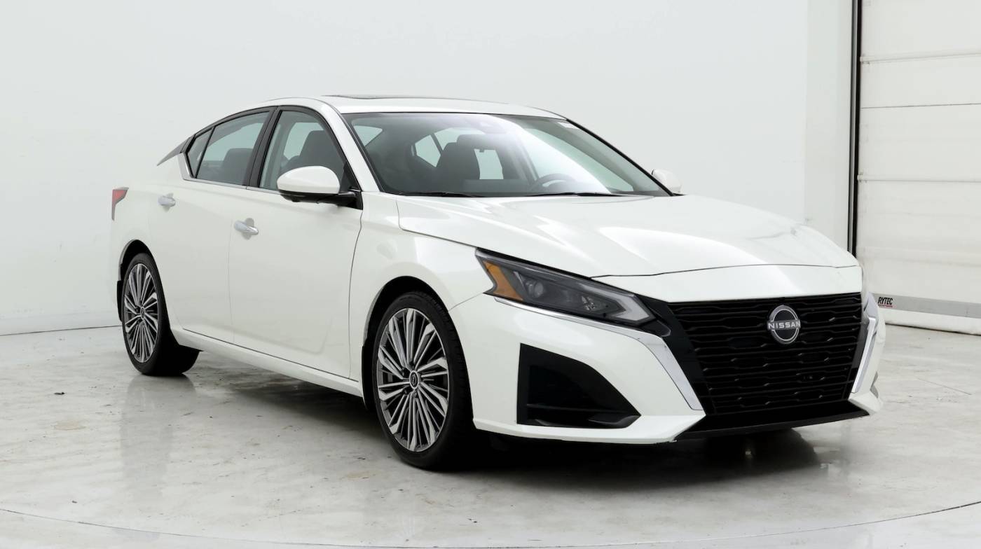 2023 Nissan Altima SL — Sedan — 26,333 mi — Stockbridge, GA