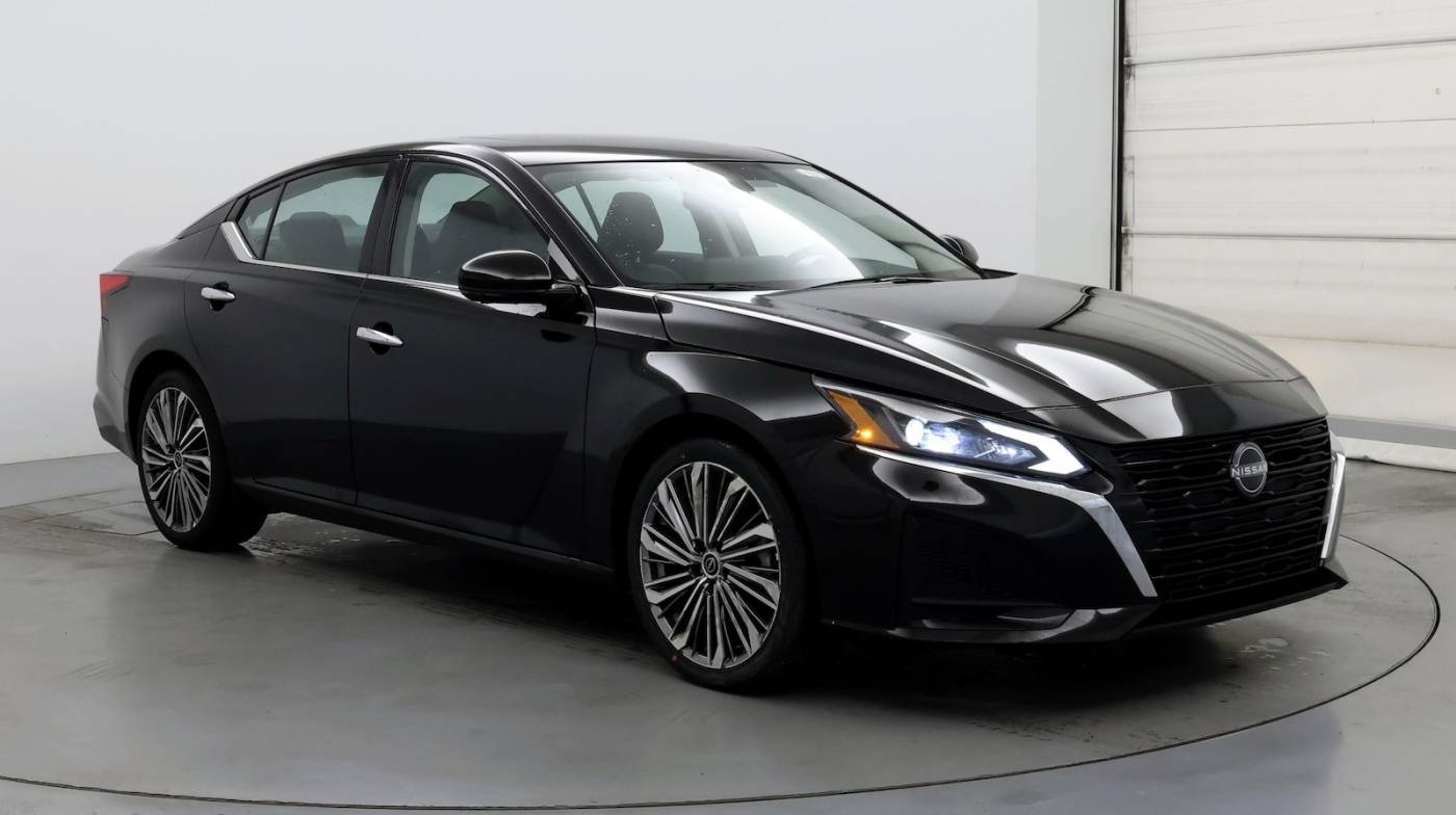 2023 Nissan Altima SL — Sedan — 25,771 mi — Stockbridge, GA