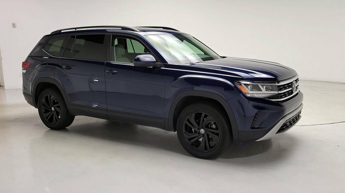 2022 Volkswagen Atlas SE with Technology — SUV — 32,117 mi — Stockbridge, GA