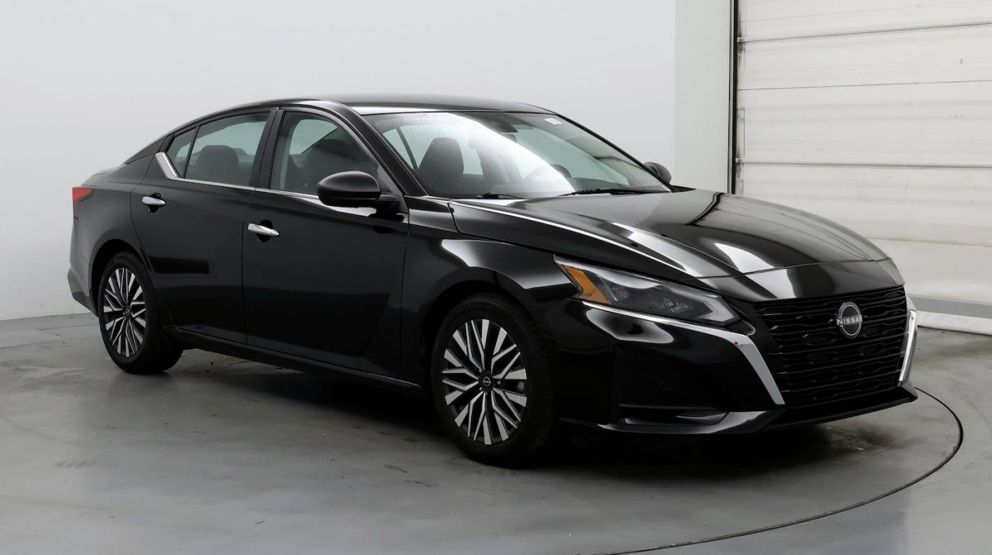 2024 Nissan Altima SV — Sedan — 33,439 mi — Stockbridge, GA