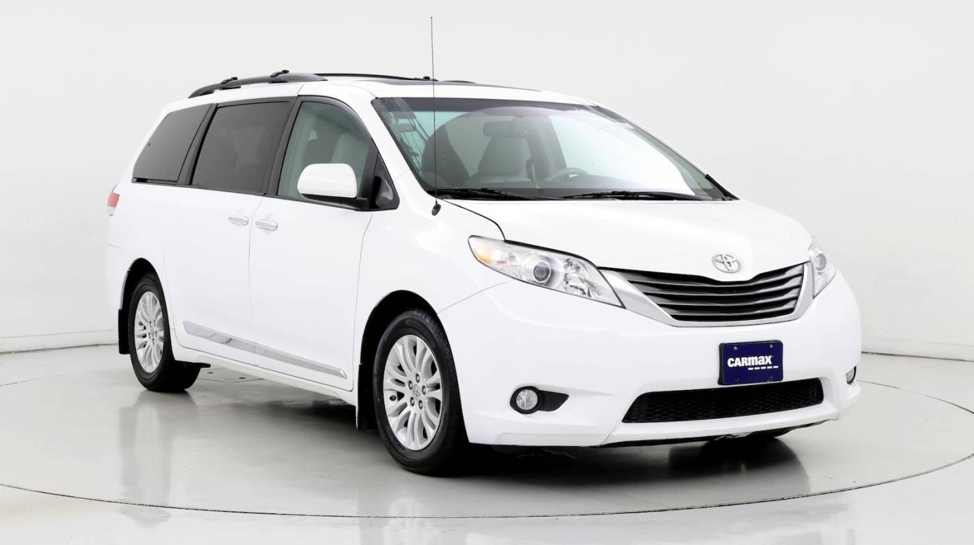 2013 Toyota Sienna XLE — Minivan — 55,626 mi — Houston, TX