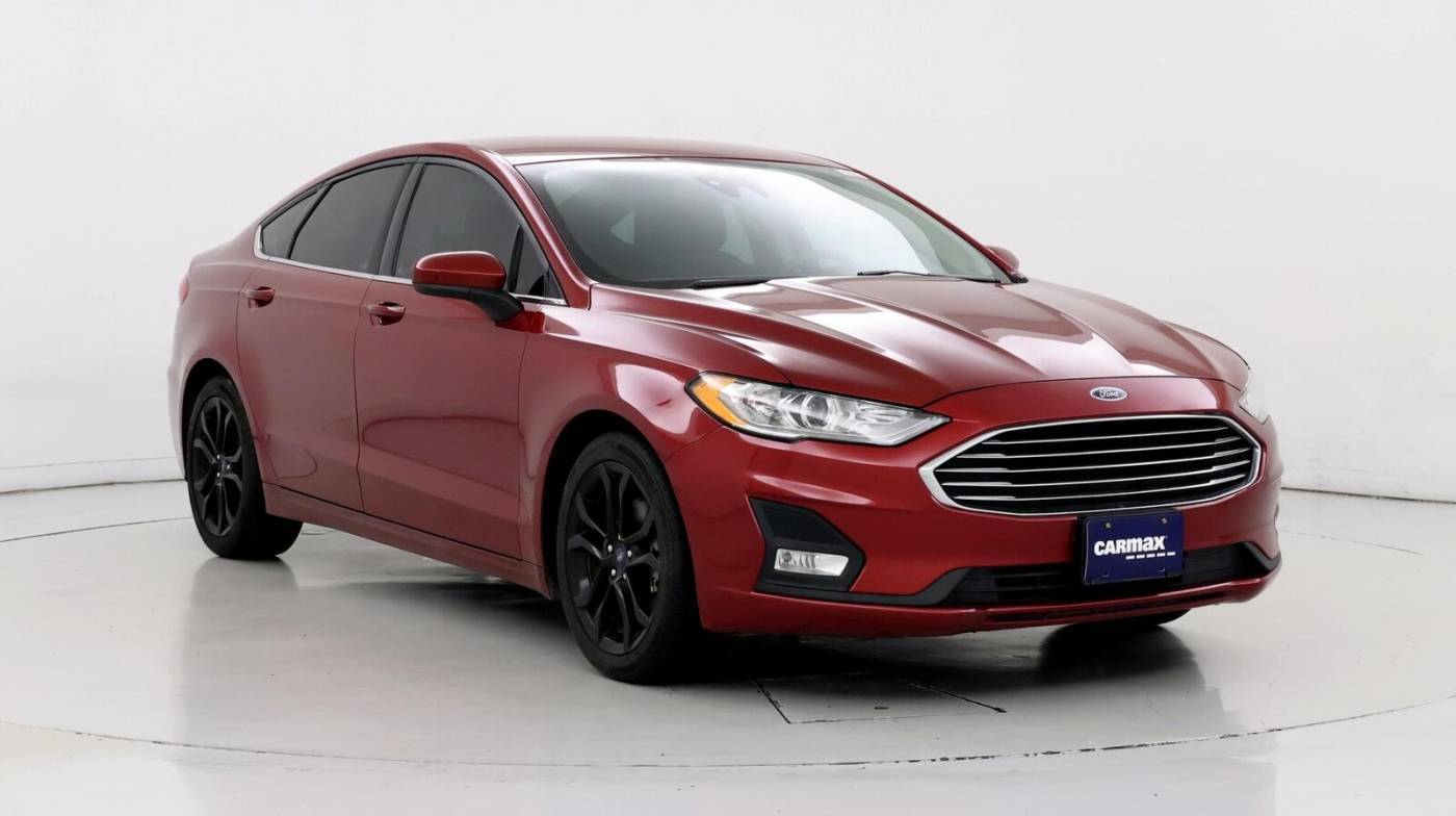 2019 Ford Fusion SE — Sedan — 52,120 mi — Houston, TX