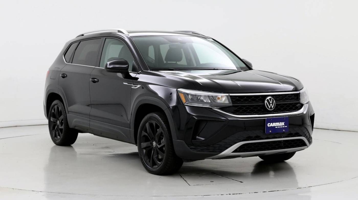 2023 Volkswagen Taos SE — SUV — 9,695 mi — Houston, TX