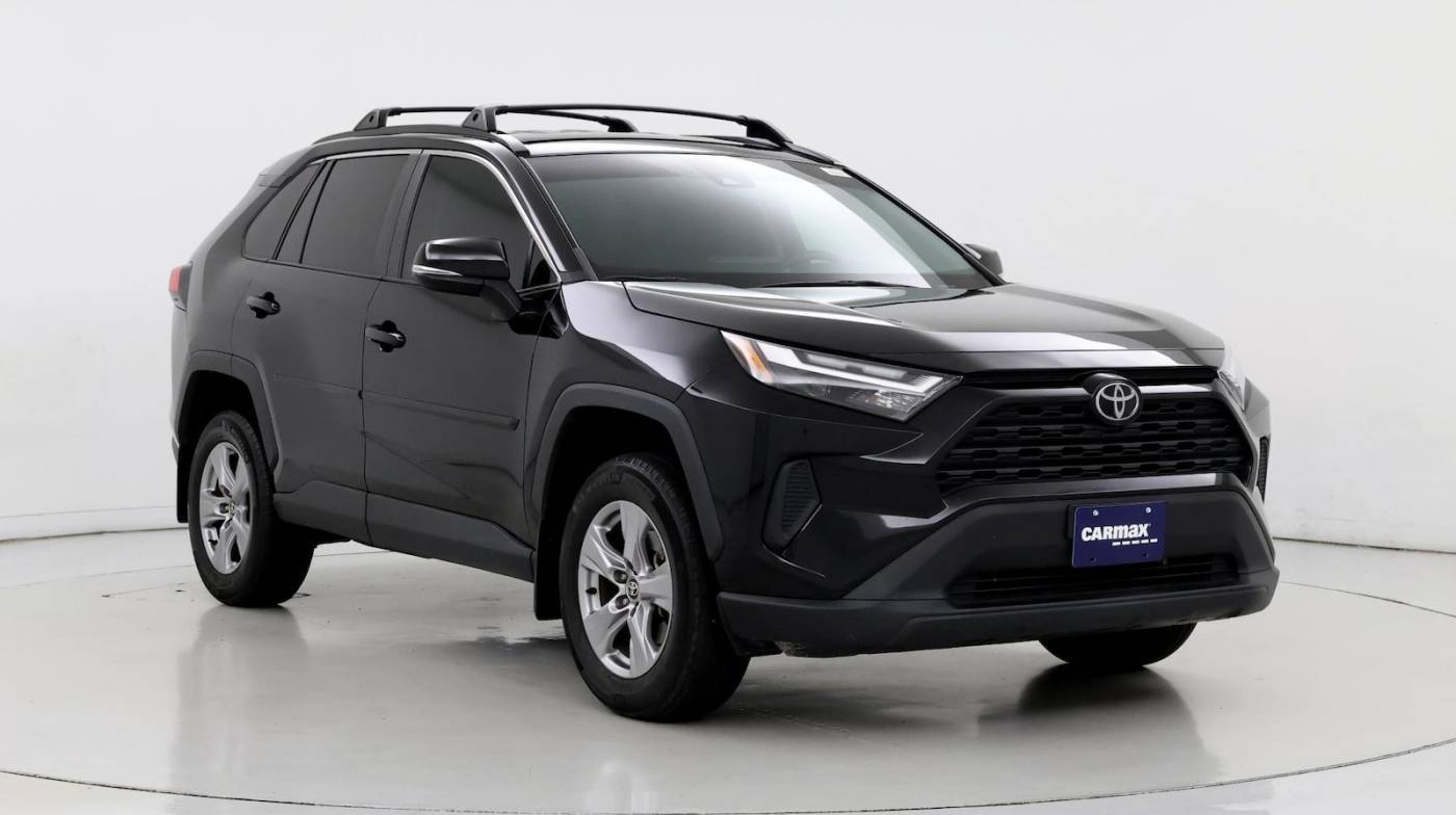2022 Toyota RAV4 XLE — SUV — 29,559 mi — Houston, TX