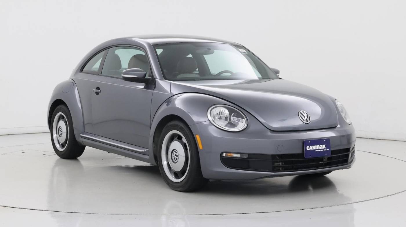 2016 Volkswagen Beetle 1.8T Classic — Hatchback — 38,405 mi — Houston, TX