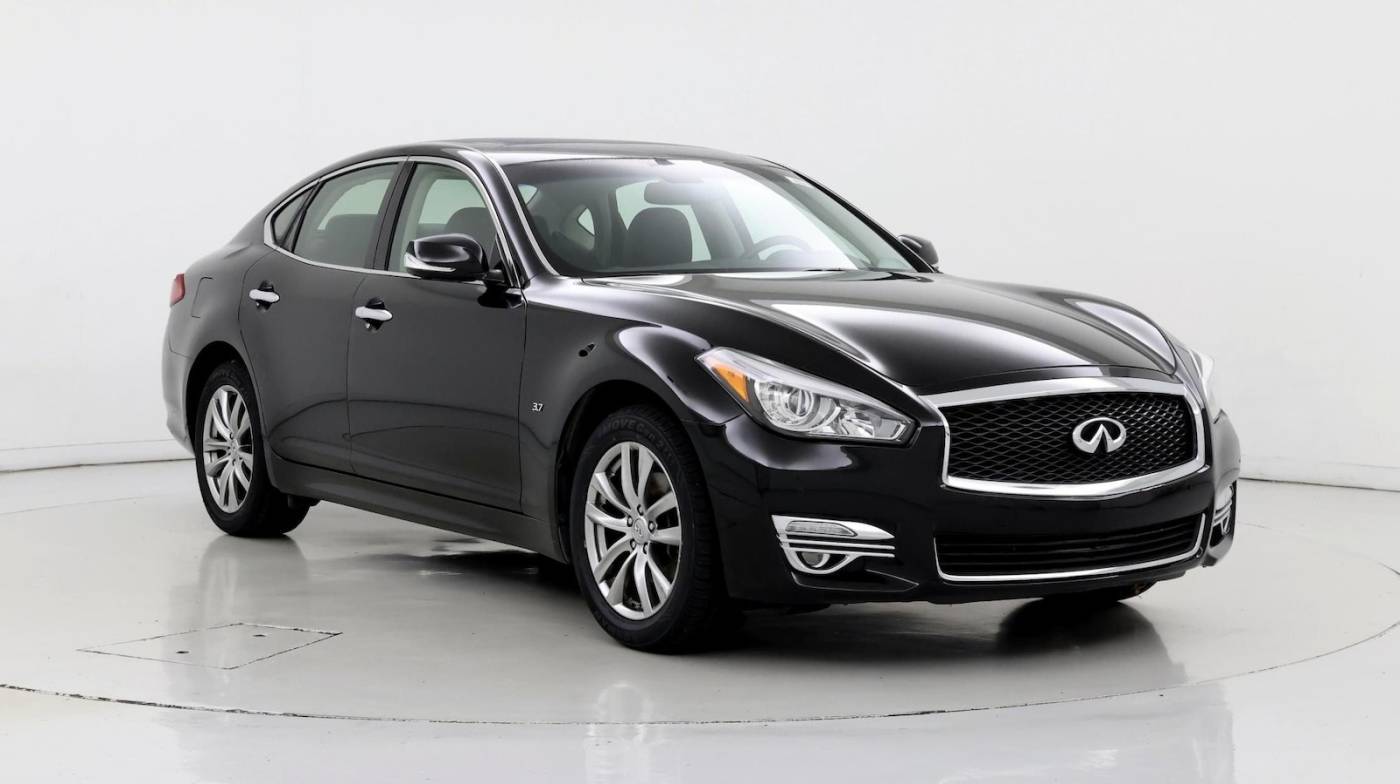 2016 INFINITI Q70 3.7x — Sedan — 37,869 mi — Houston, TX