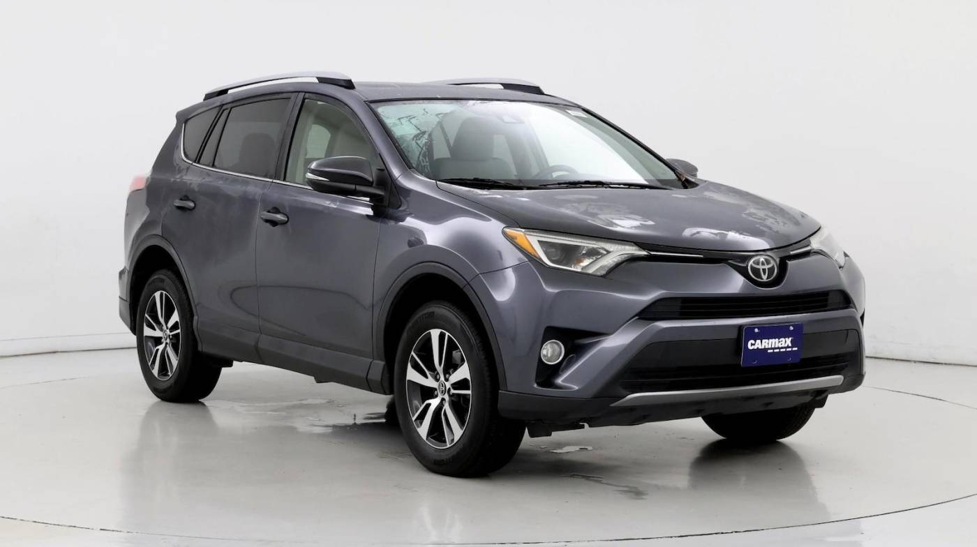 2017 Toyota RAV4 XLE — SUV — 67,898 mi — Houston, TX