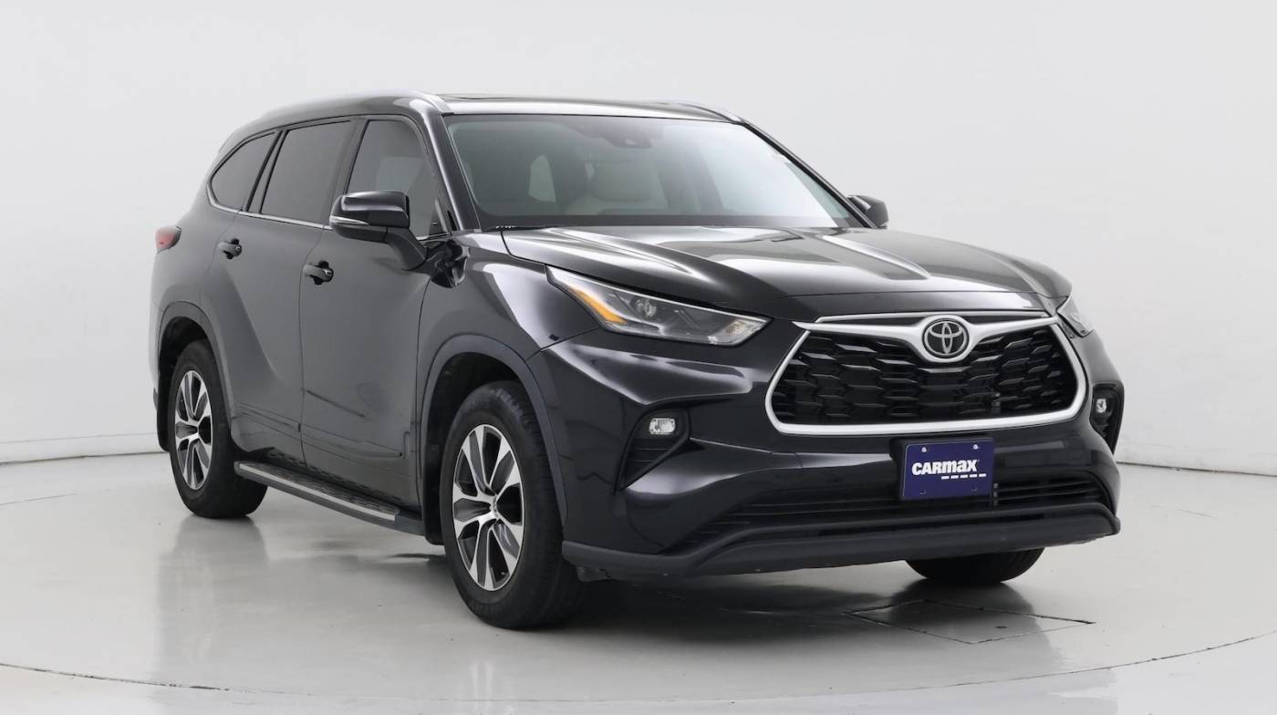 2022 Toyota Highlander XLE — SUV — 7,123 mi — Houston, TX