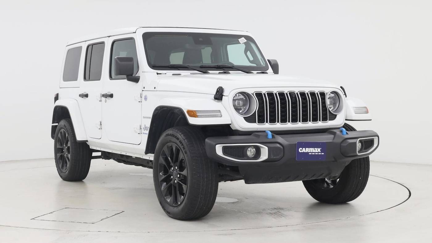 2024 Jeep Wrangler Sahara