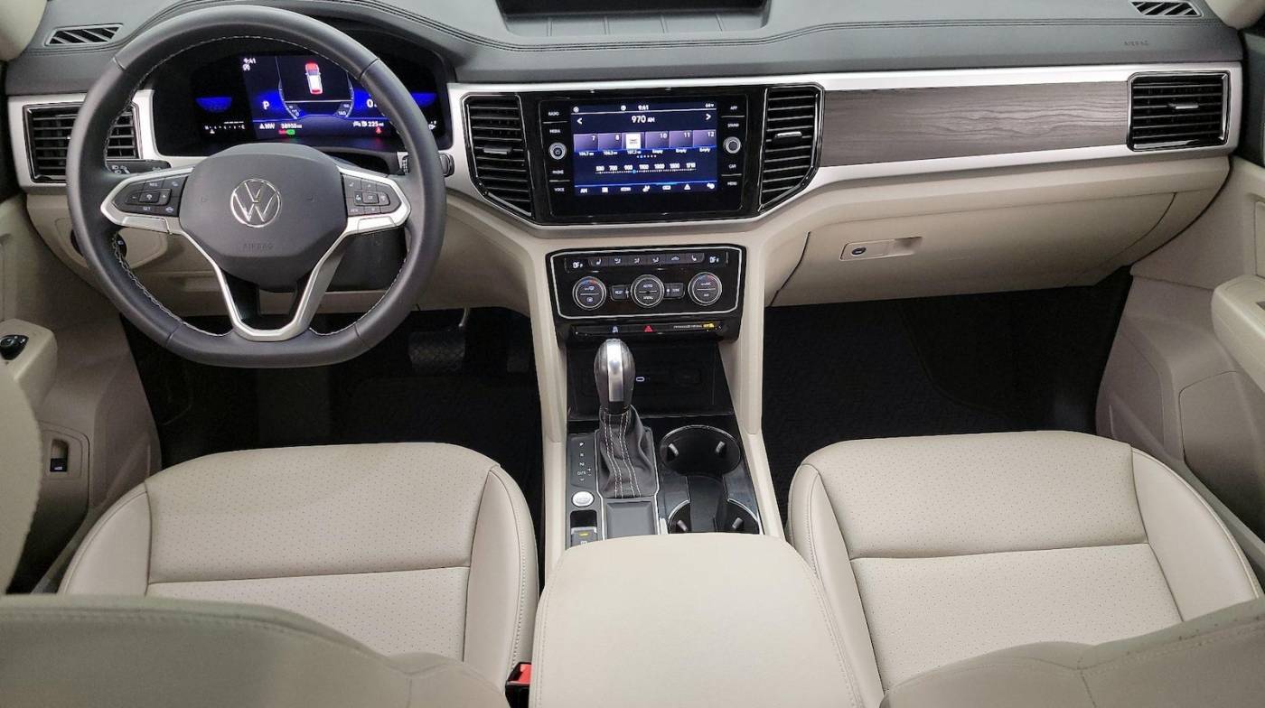 2022 Volkswagen Atlas SE with Technology — SUV — 38,943 mi — Tampa, FL