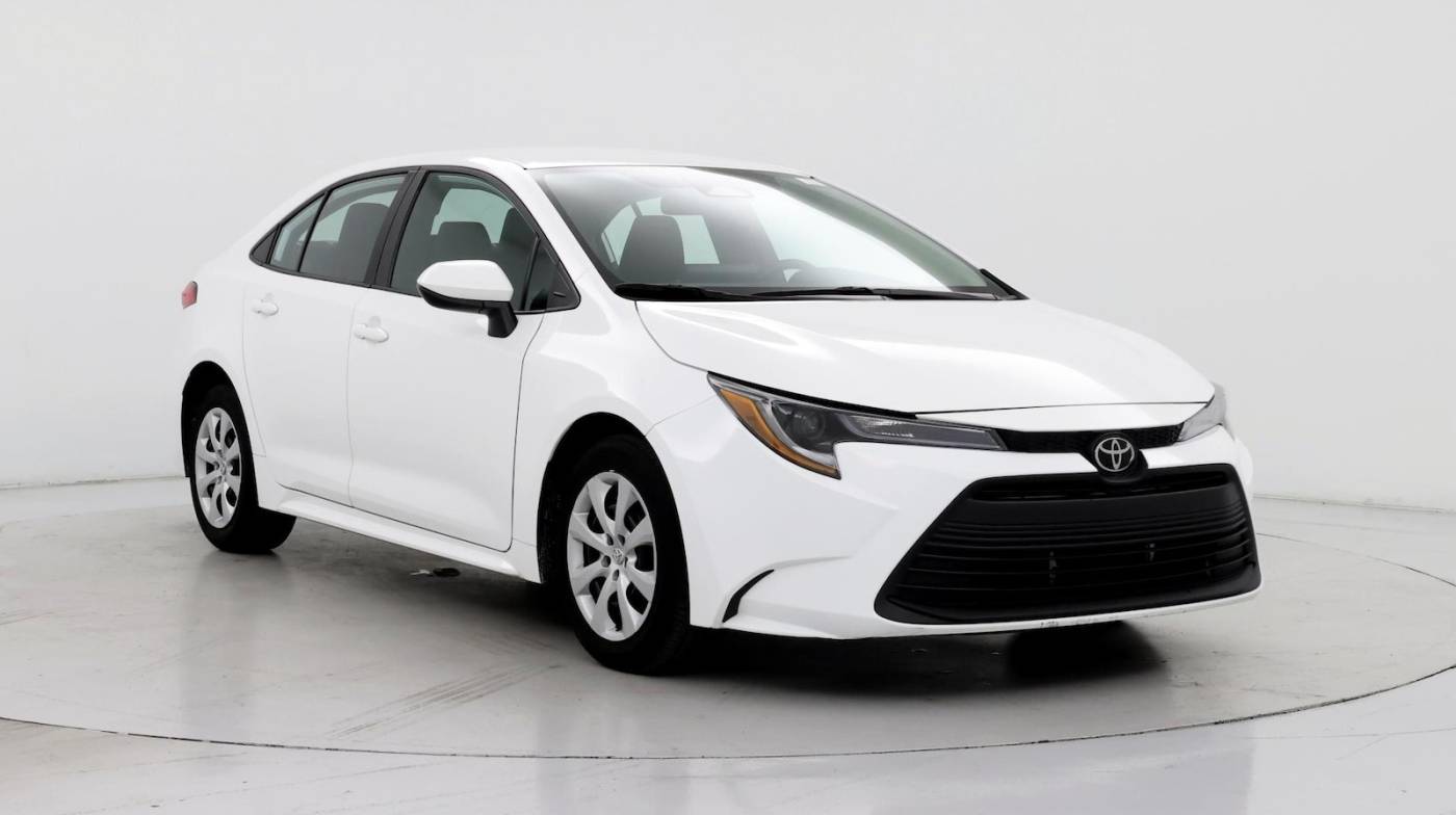 2023 Toyota Corolla LE — Sedan — 32,484 mi — Tampa, FL