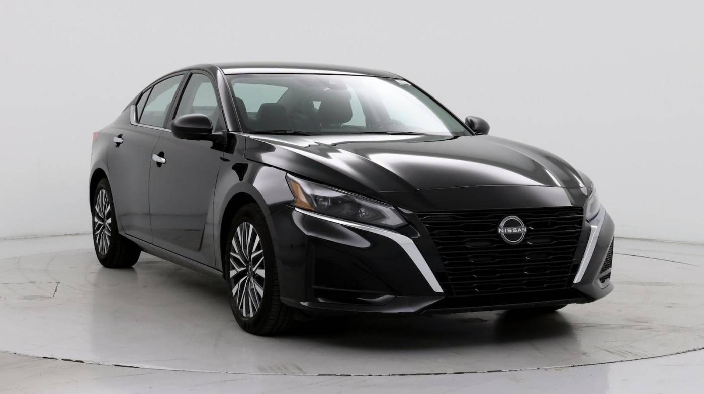 2024 Nissan Altima SV — Sedan — 16,677 mi — Tampa, FL