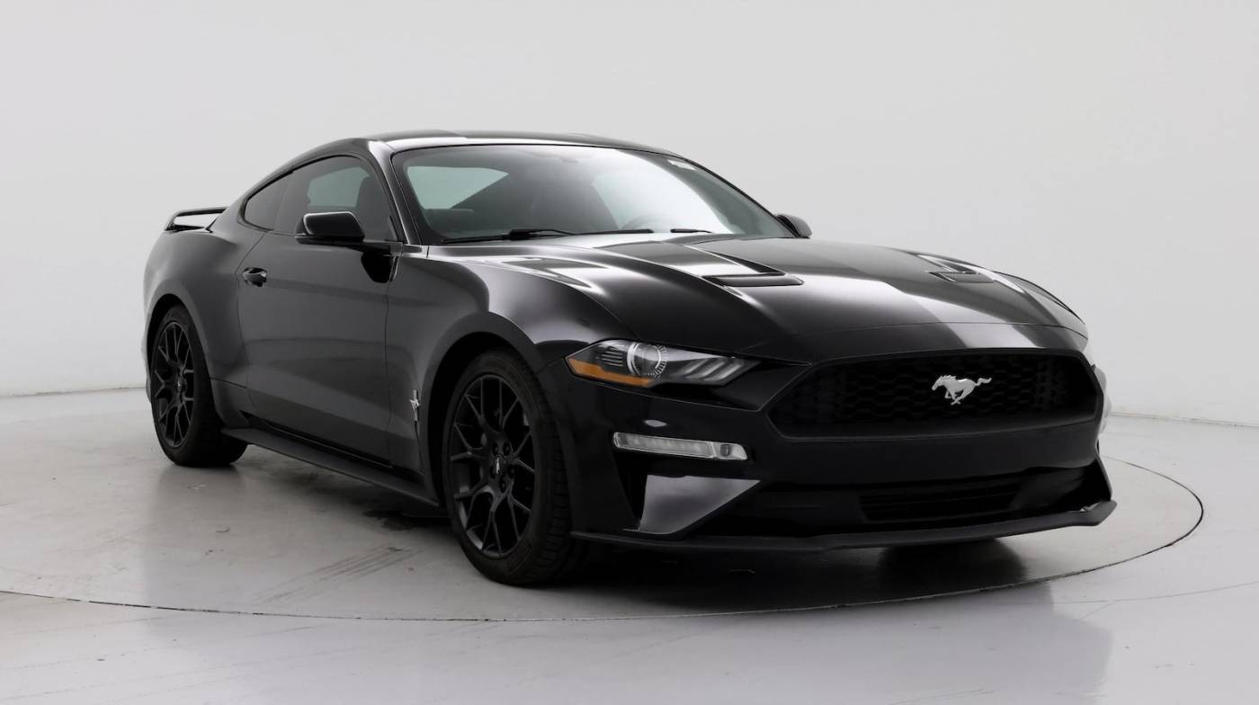 2018 Ford Mustang EcoBoost Premium — Coupe — 16,917 mi — Tampa, FL
