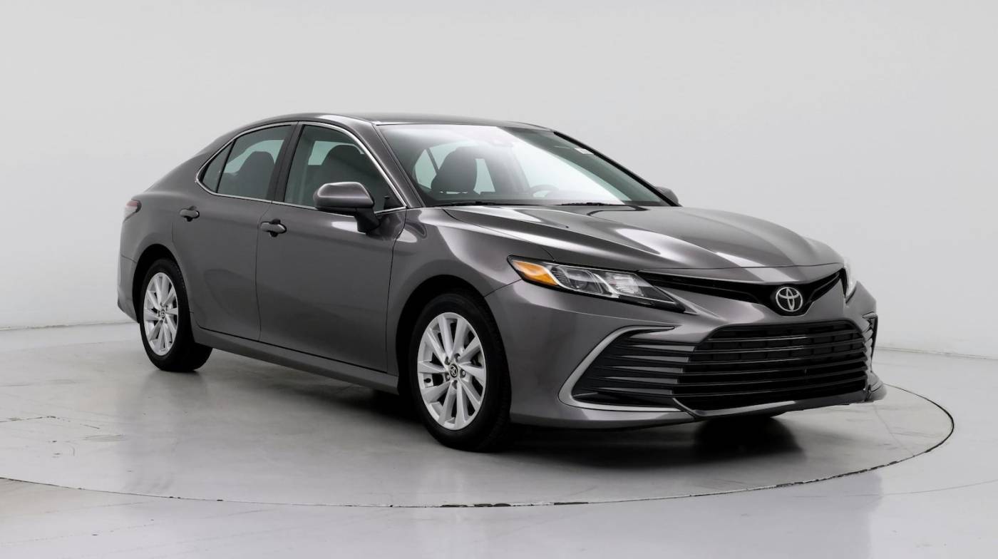 2021 Toyota Camry LE — Sedan — 10,017 mi — Tampa, FL