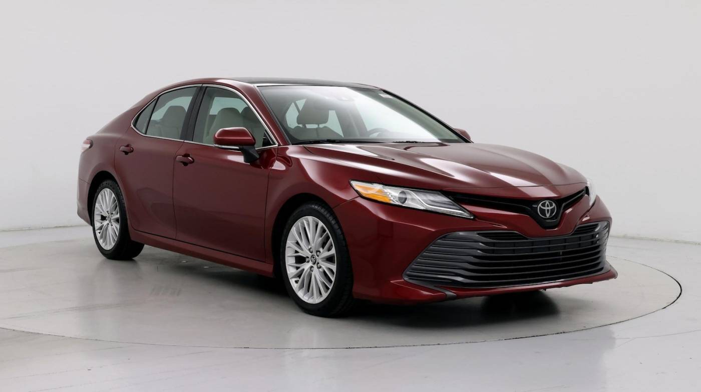 2019 Toyota Camry XLE — Sedan — 51,420 mi — Tampa, FL