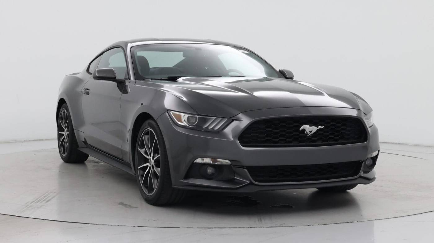 2017 Ford Mustang EcoBoost — Coupe — 69,453 mi — Tampa, FL