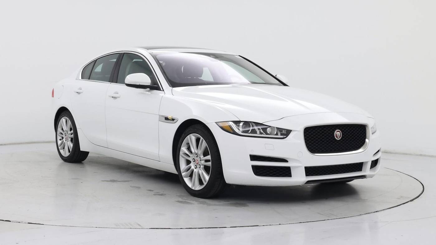 2019 Jaguar XE