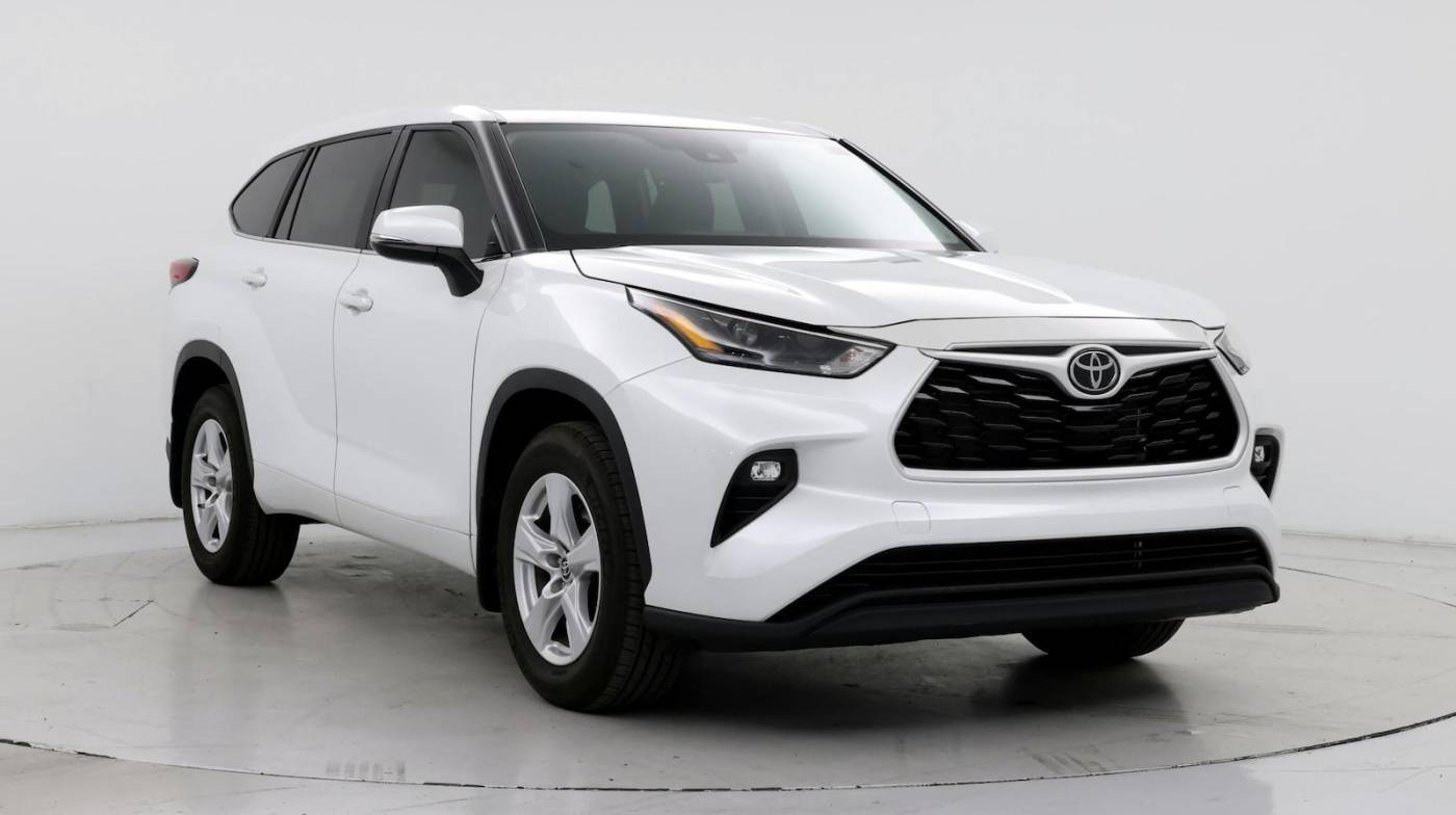 2023 Toyota Highlander XLE — SUV — 16,380 mi — Tampa, FL