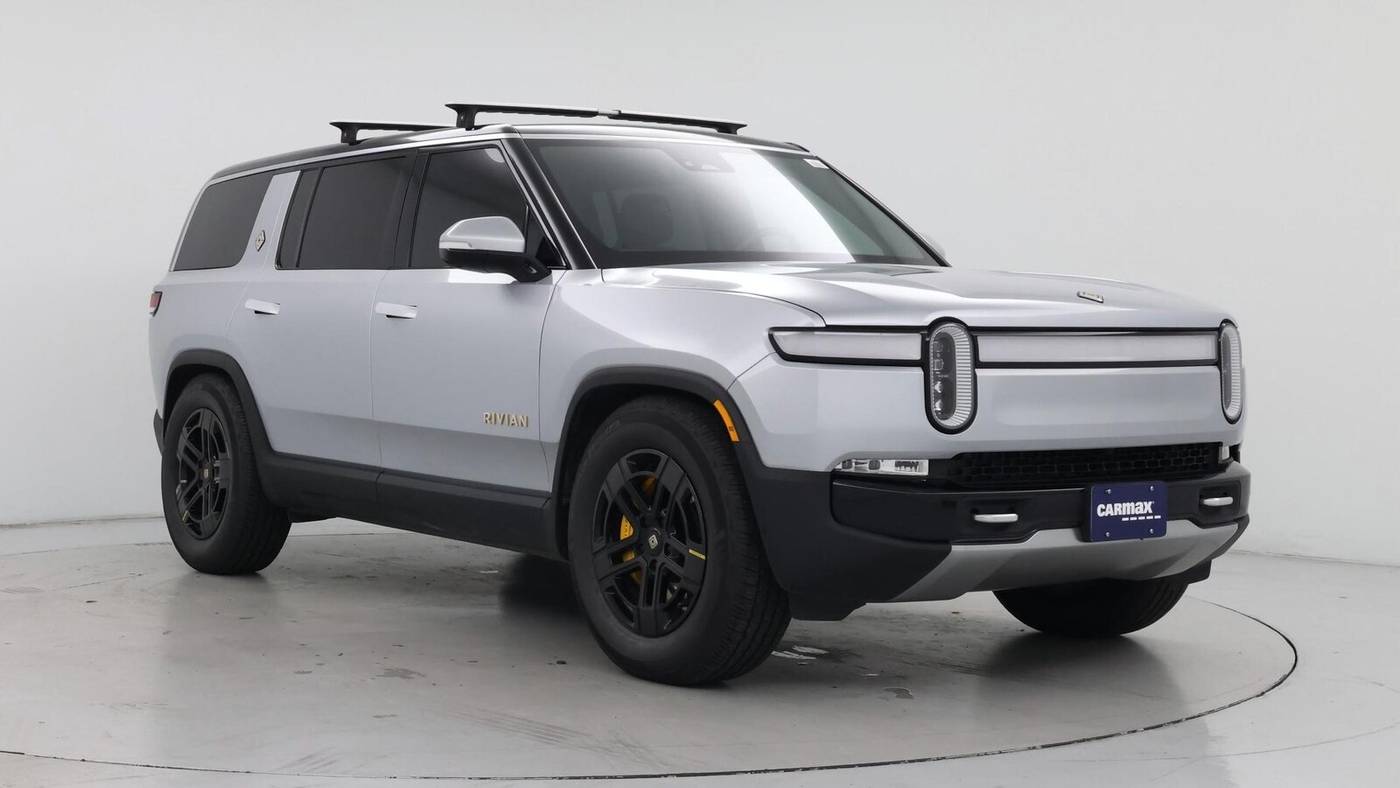 2023 Rivian R1S