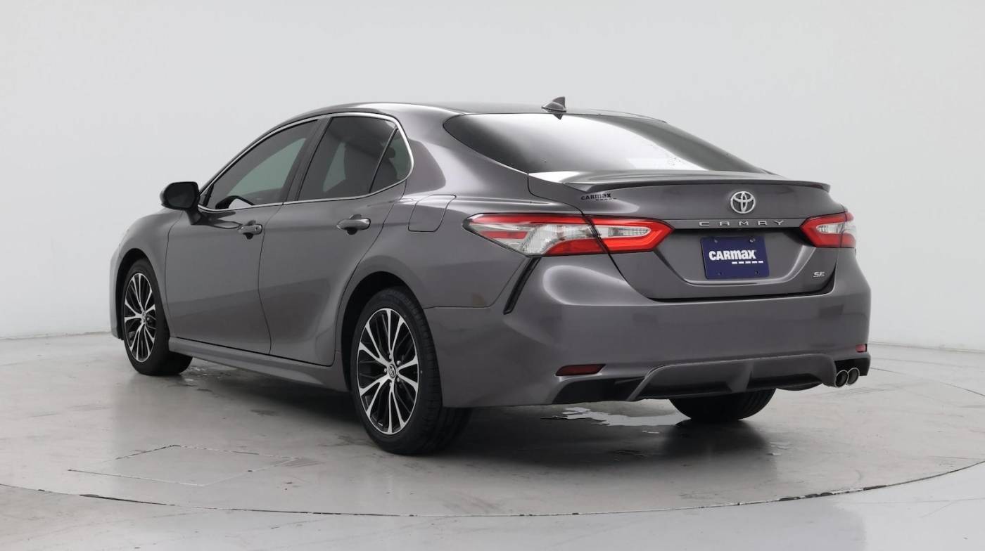 2019 Toyota Camry SE — Sedan — 50,429 mi — Tampa, FL
