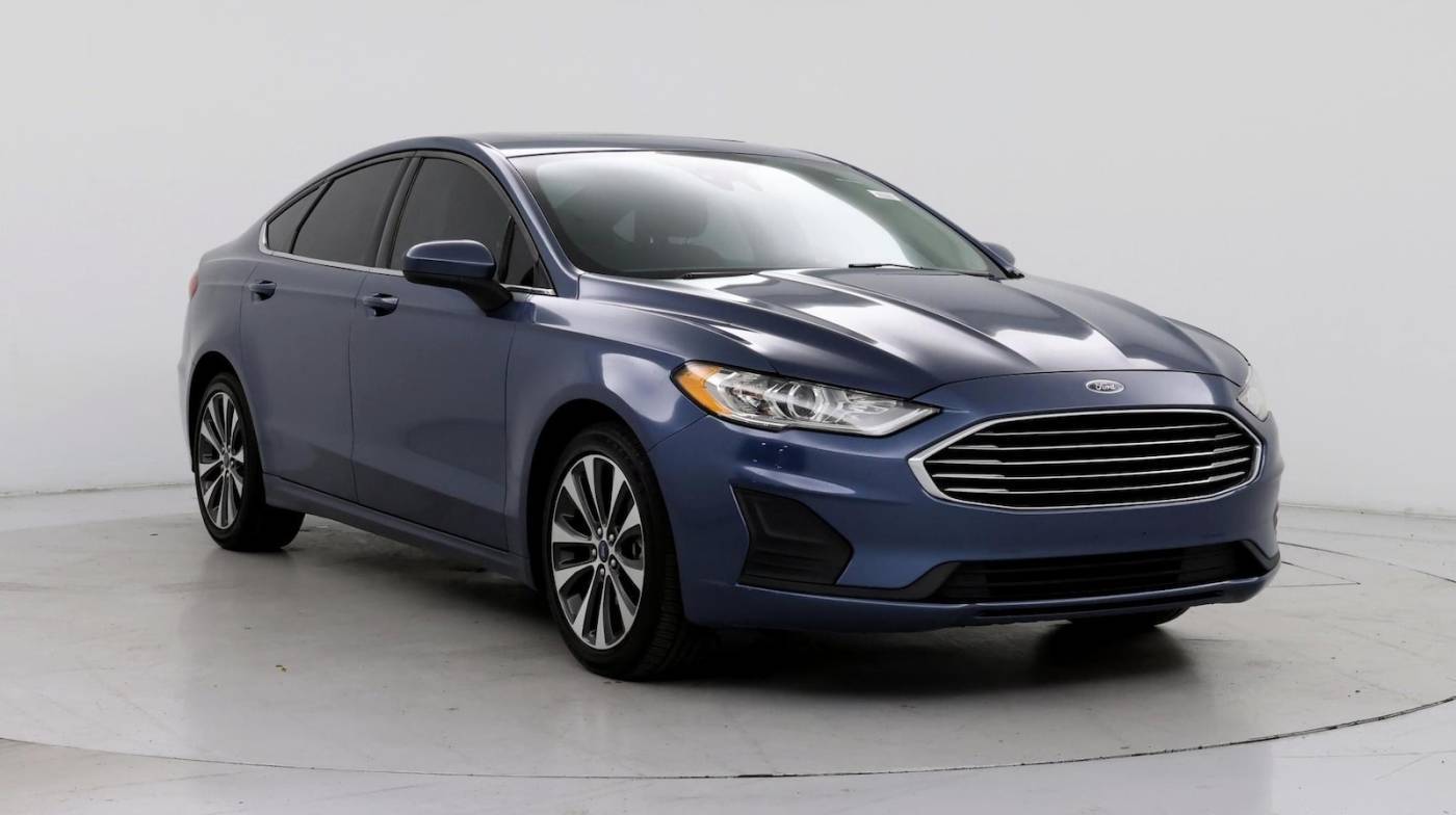 2019 Ford Fusion SE — Sedan — 89,031 mi — Tampa, FL
