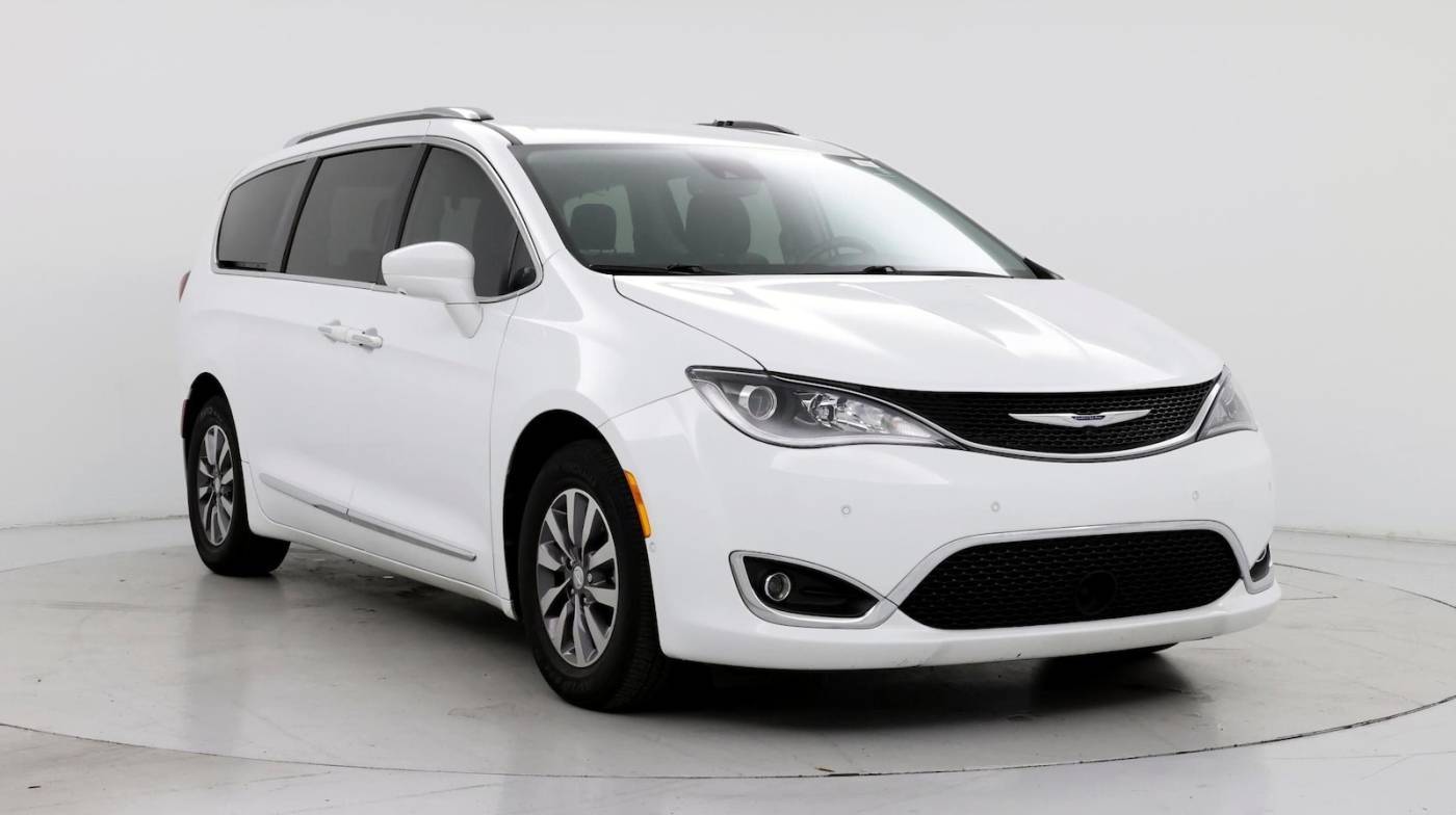 2019 Chrysler Pacifica Touring L Plus — Minivan — 32,041 mi — Tampa, FL