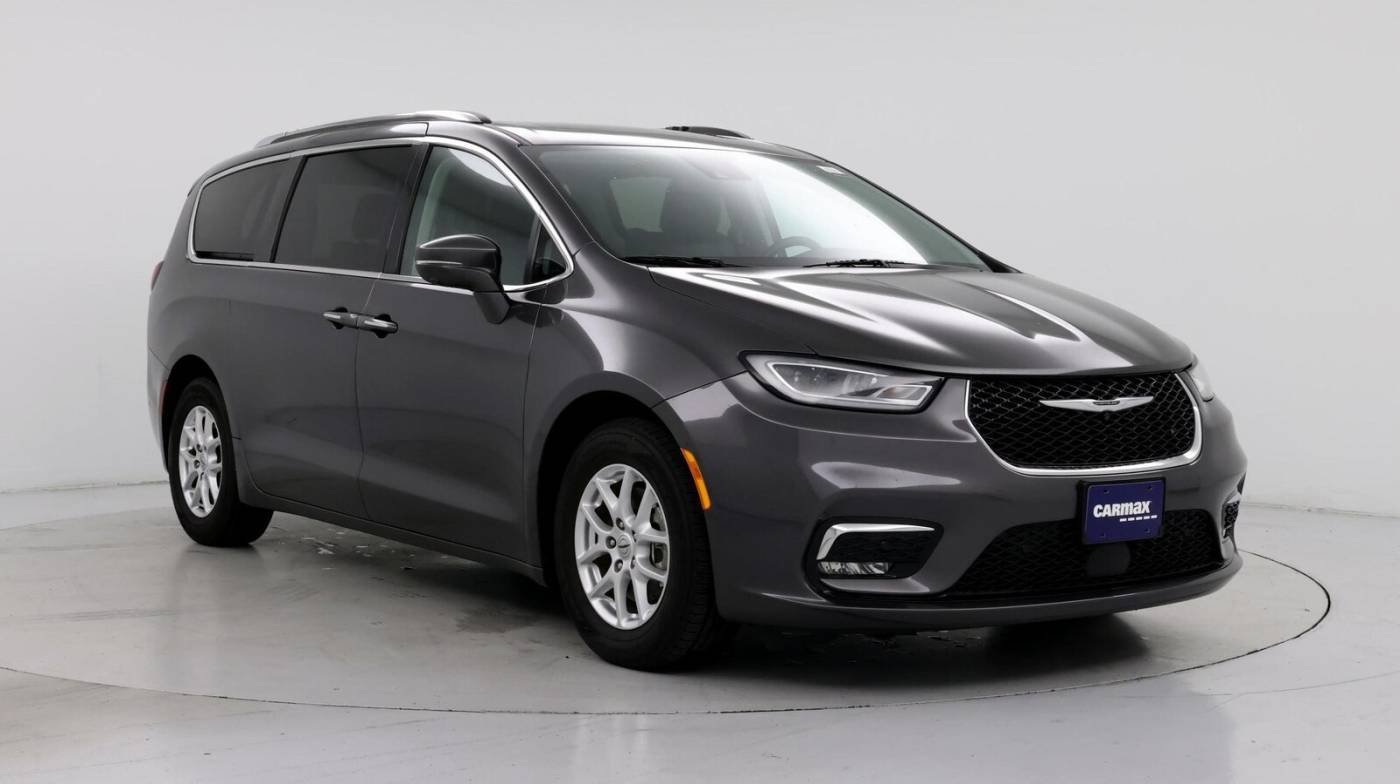 2021 Chrysler Pacifica Touring L — Minivan — 51,896 mi — Tampa, FL