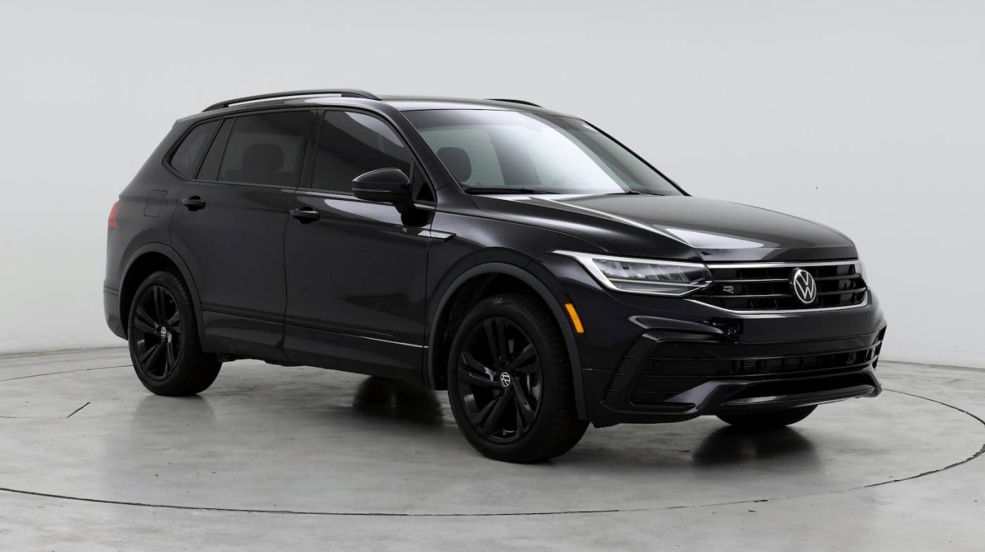 2024 Volkswagen Tiguan SE R-Line Black — SUV — 15,048 mi — Tampa, FL