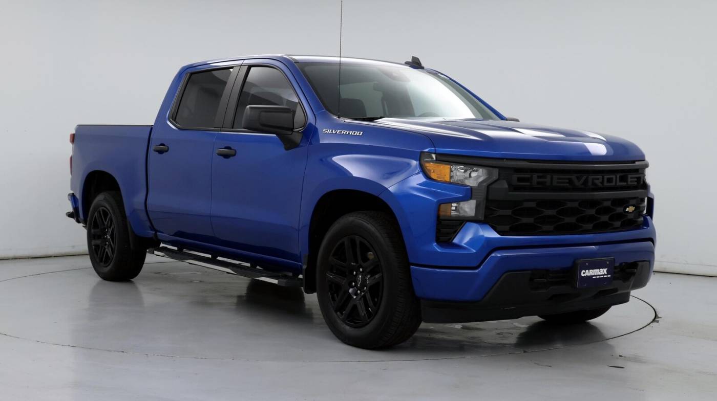 2023 Chevrolet Silverado 1500 Custom — Pickup Truck — 26,490 mi — Irving, TX