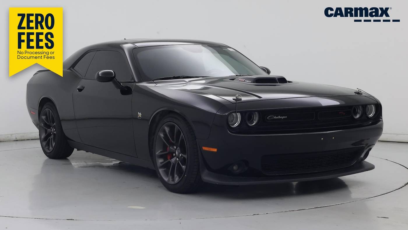Used Dodge Challenger R/T Scat Pack for Sale in Dallas, TX (with