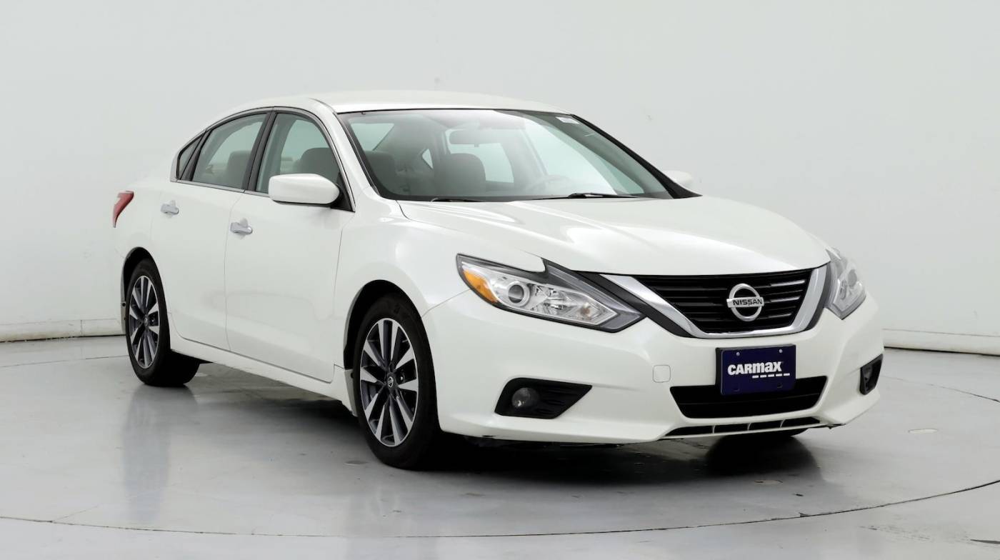 2017 Nissan Altima 2.5 SV — Sedan — 84,864 mi — Irving, TX