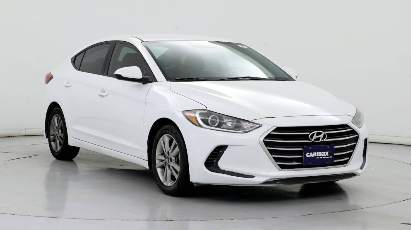 2017 Hyundai Elantra SE — Sedan — 103,171 mi — Irving, TX