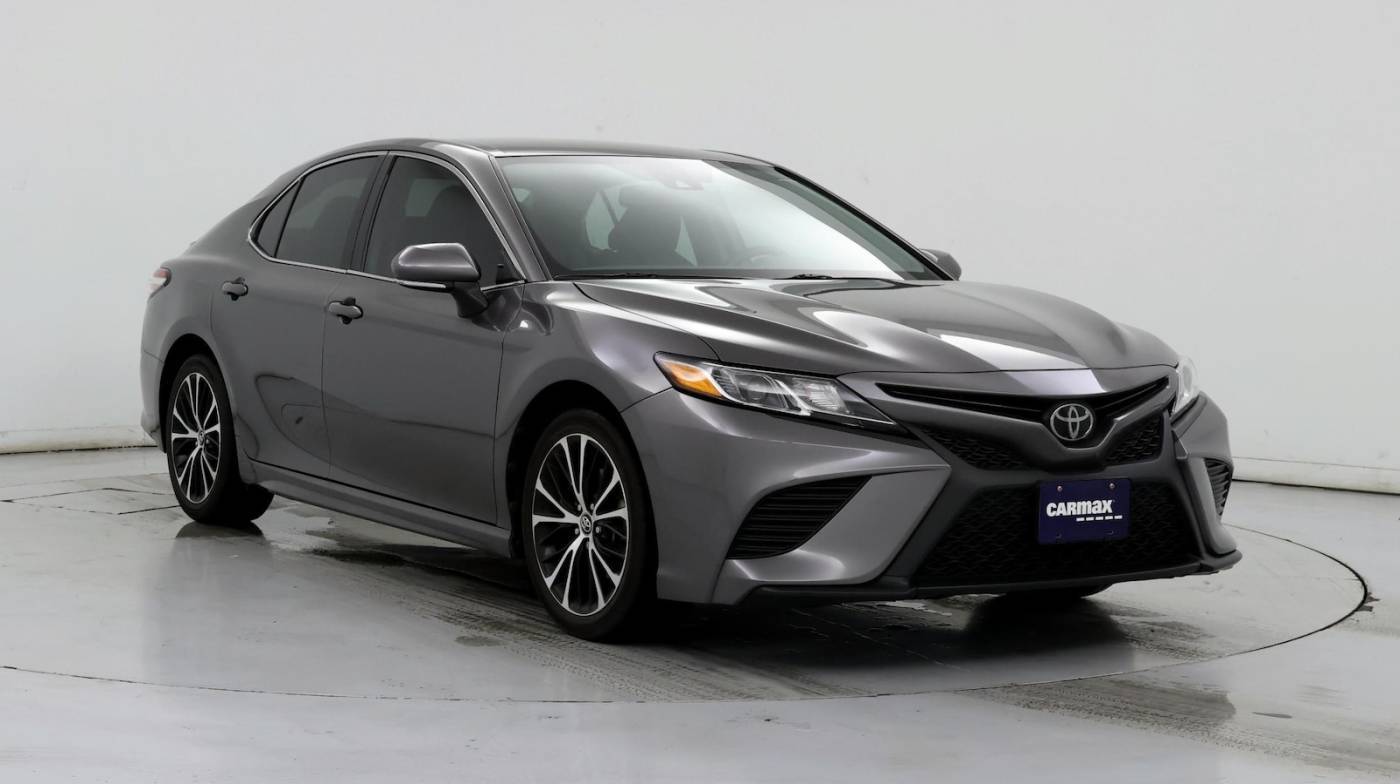 2020 Toyota Camry SE — Sedan — 13,926 mi — Irving, TX