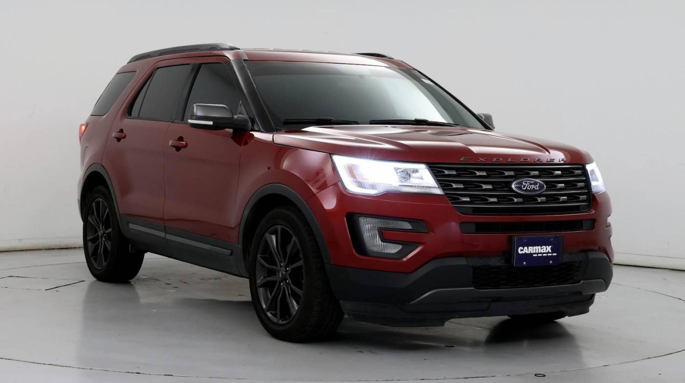 2017 Ford Explorer XLT — SUV — 91,692 mi — Irving, TX