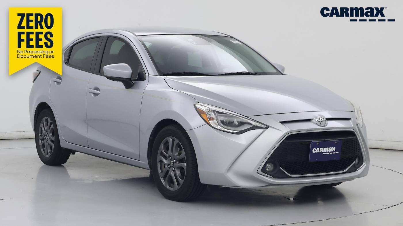 2019 Toyota Yaris XLE