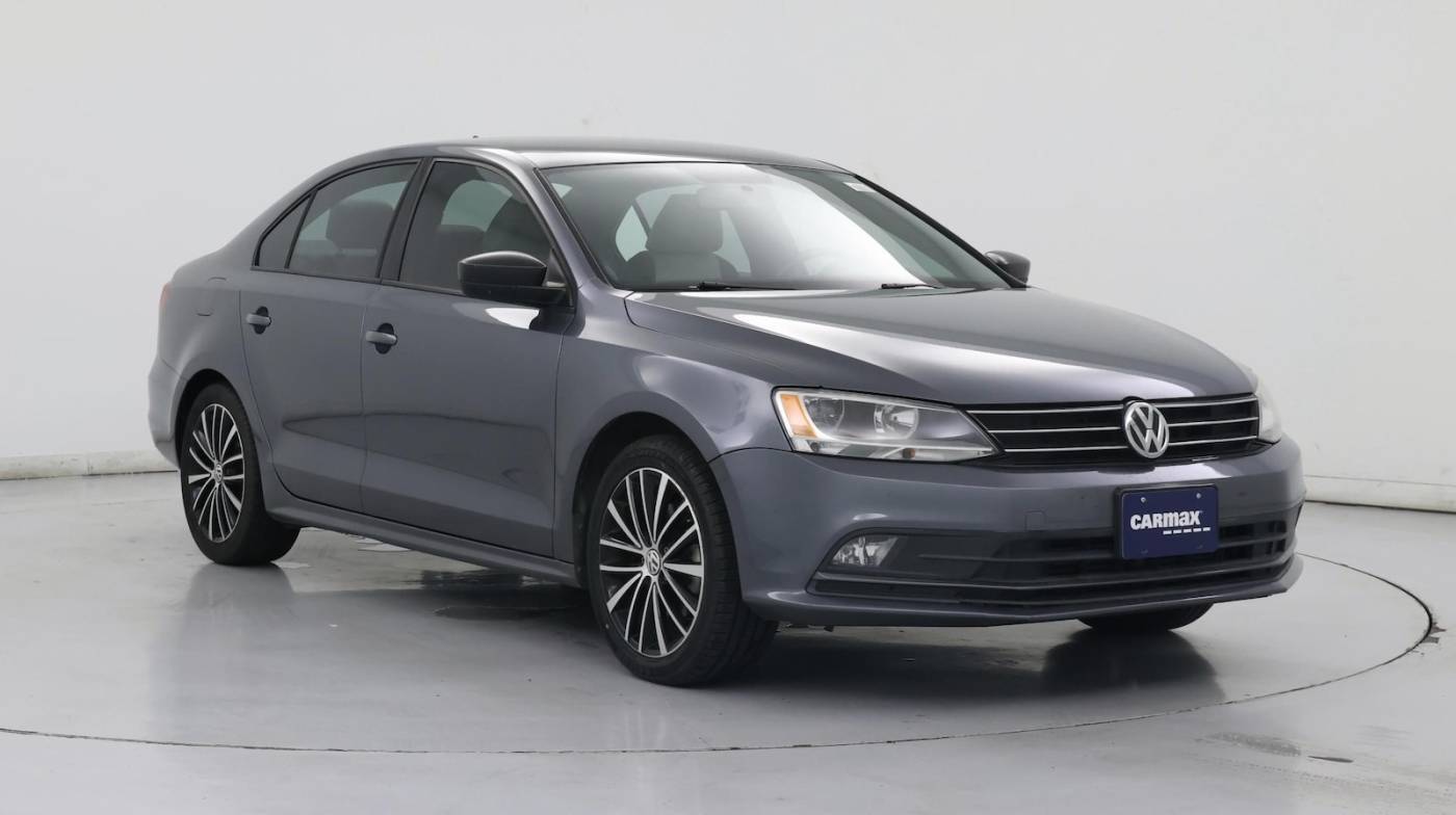 2016 Volkswagen Jetta 1.8T Sport — Sedan — 94,097 mi — Irving, TX