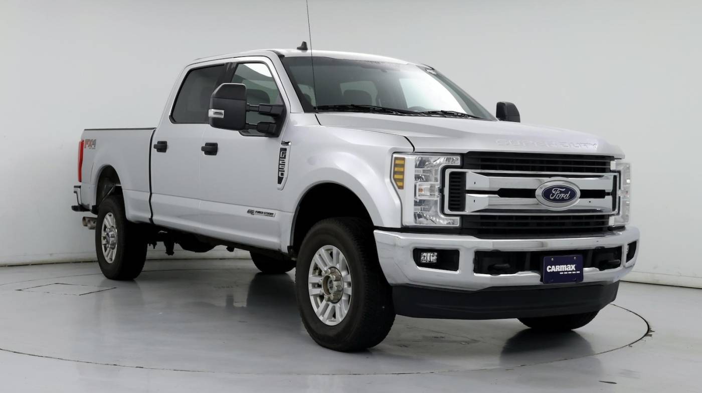 2019 Ford Super Duty F-250 XLT — Pickup Truck — 121,124 mi — Irving, TX