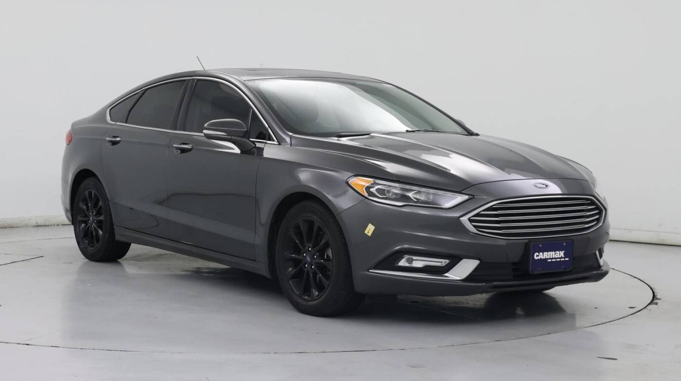 2017 Ford Fusion SE — Sedan — 43,848 mi — Irving, TX