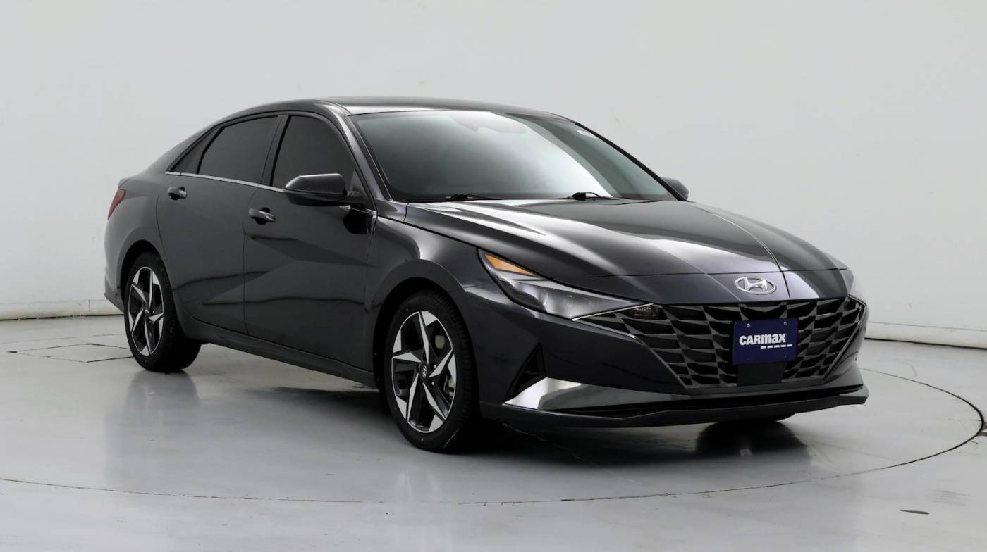 2023 Hyundai Elantra Limited — Sedan — 15,725 mi — Irving, TX