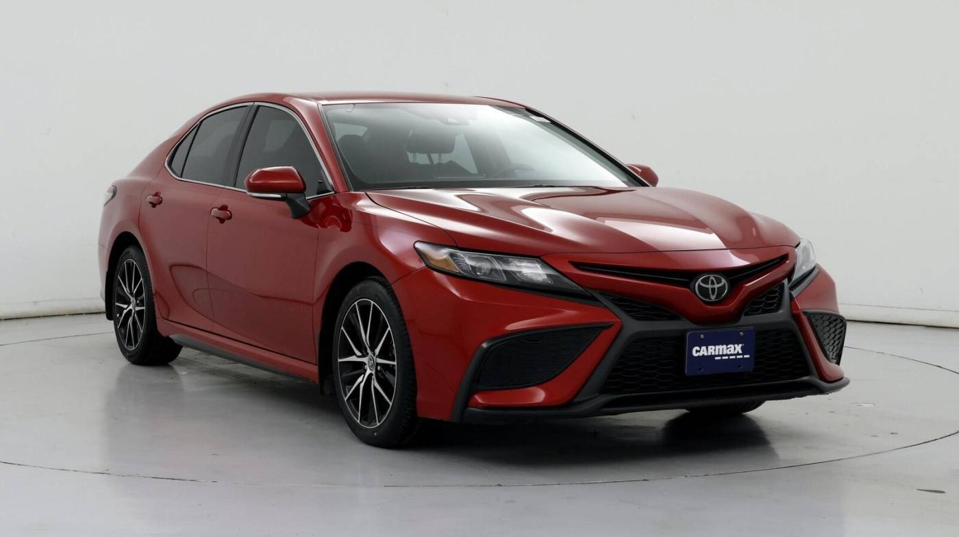 2023 Toyota Camry SE — Sedan — 20,763 mi — Irving, TX