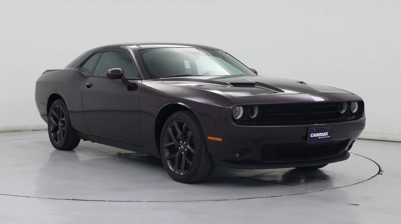 2022 Dodge Challenger SXT — Coupe — 48,100 mi — Irving, TX
